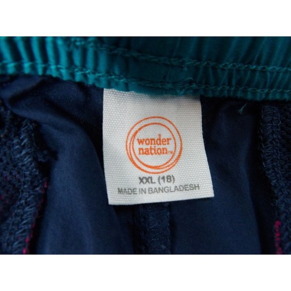 Men's Explorer Shorts 4 Pockets Fronts Have Hook Loop Flaps XXL 18 NWT - Picture 3 of 5